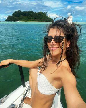 Estela Cruz photo 123