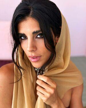 Estela Cruz photo 153