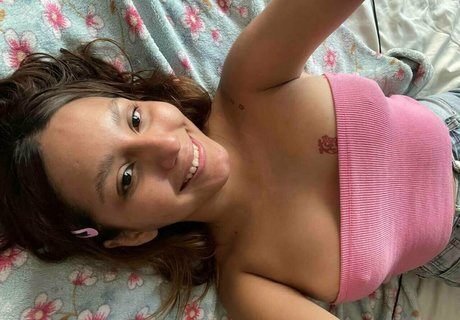 Estelagomez photo 19