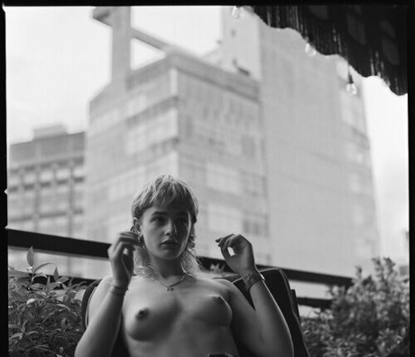 Esther McGregor photo 95