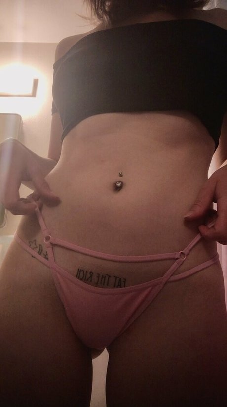 Etherealdreamgirl photo 15