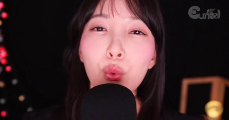 Eunzel ASMR photo 53