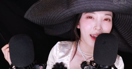 Eunzel ASMR photo 57