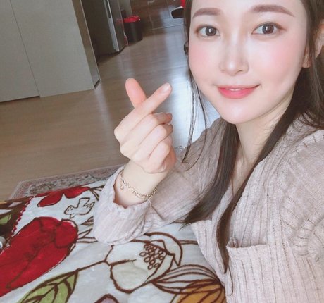 Eunzel ASMR photo 61