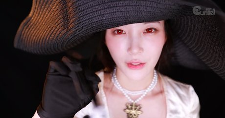 Eunzel ASMR photo 76