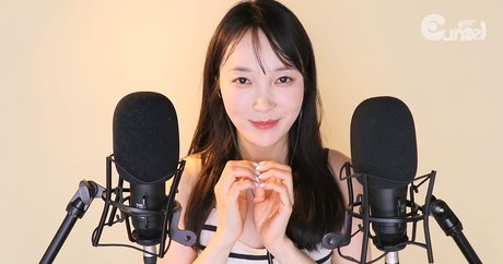 Eunzel ASMR photo 113