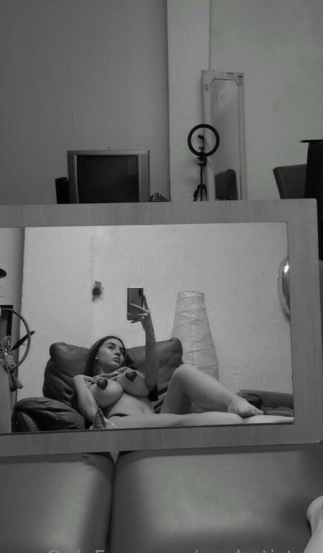 Eva Batista photo 45