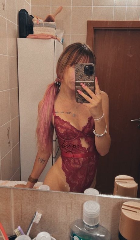 Eva Batista photo 117