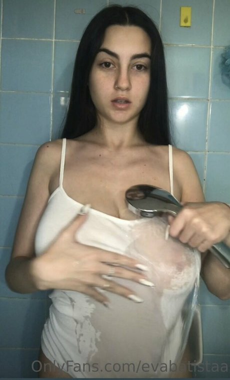 Eva Batista photo 144