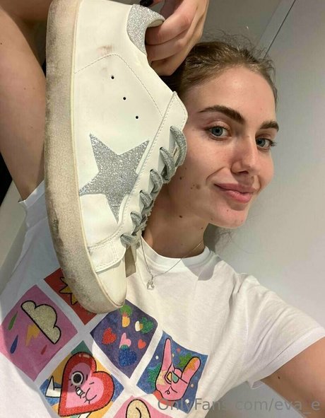 Eva_e photo 21