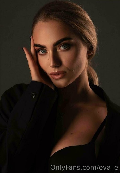 Eva_e photo 74