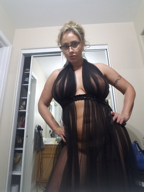 Eva Notty photo 16