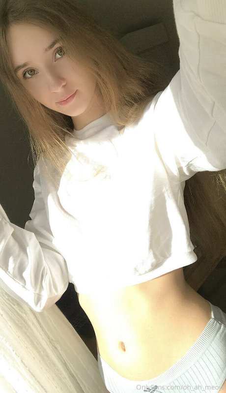 Evaava_free photo 44