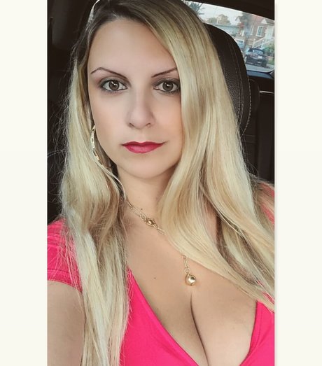 Eveline Do photo 48