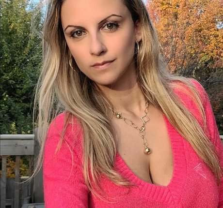 Eveline Do photo 60
