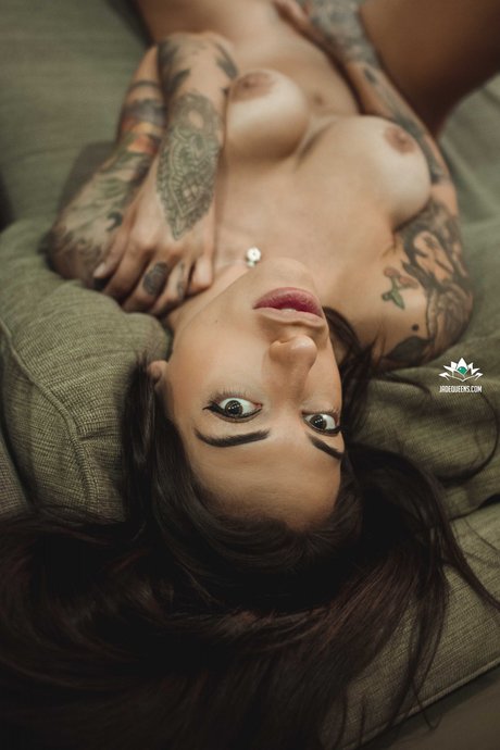 Evelyn Perez photo 105