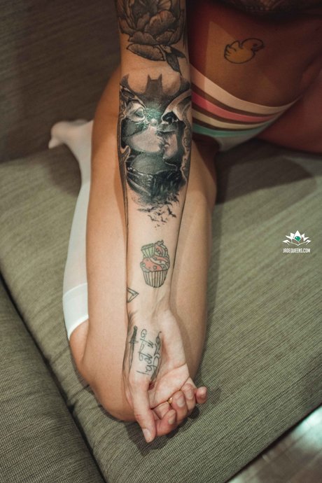 Evelyn Perez photo 181