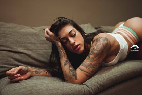 Evelyn Perez photo 224