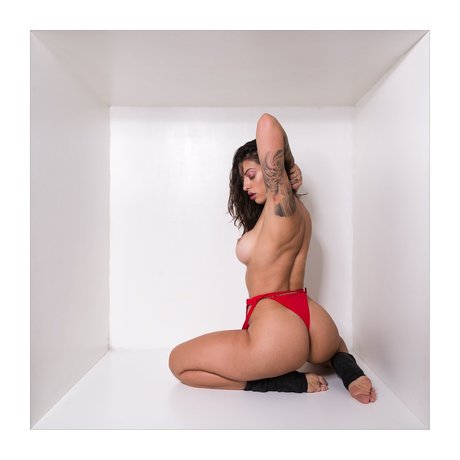Evelyn Perez photo 287
