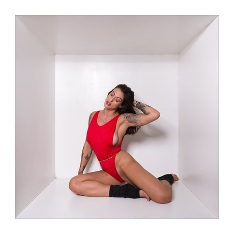 Evelyn Perez photo 401