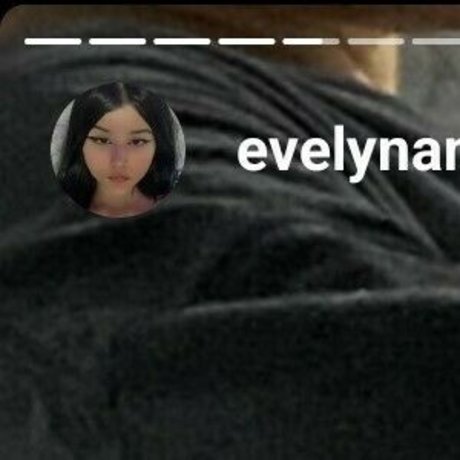 Evelyncomfome photo 1