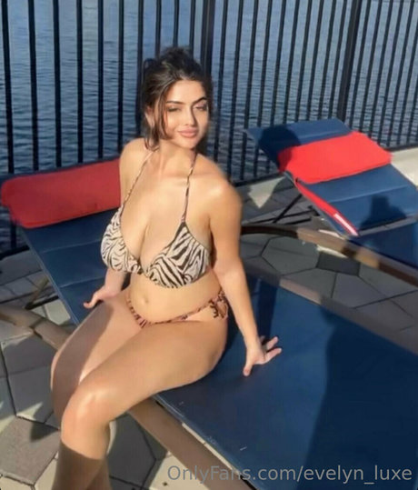 Profile photo of EvelynLuxe