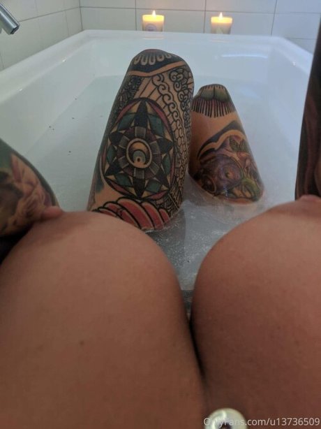 Evelyn Uncovered photo 92