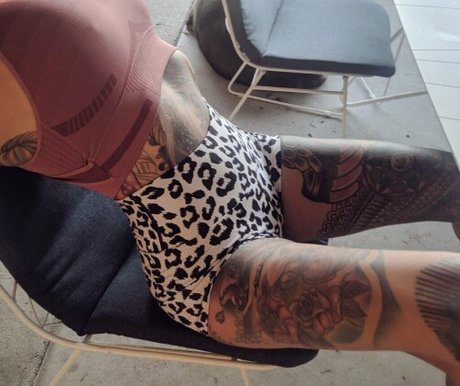 Evelyn Uncovered photo 110