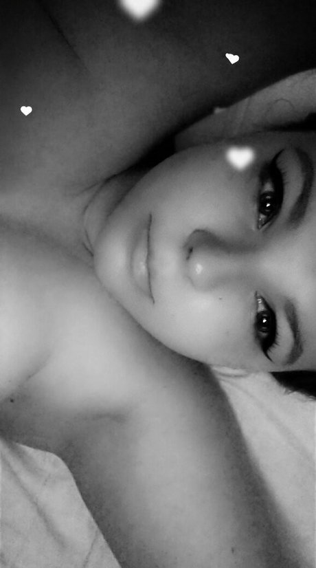 Everything_bunnyyy photo 9