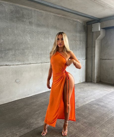Evie Garbe photo 465