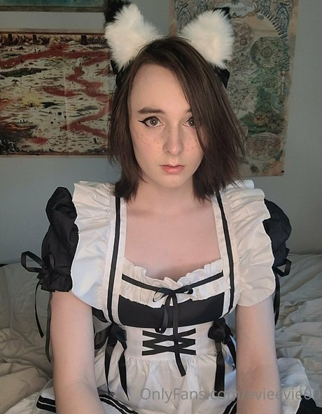 Evieevie00 photo 9