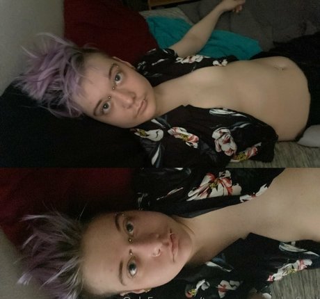 Explicit_enby photo 84