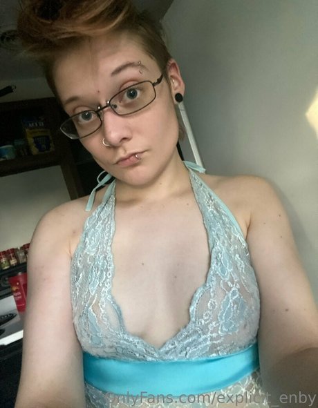 Explicit_enby photo 103