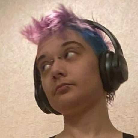 Explicit_enby photo 111