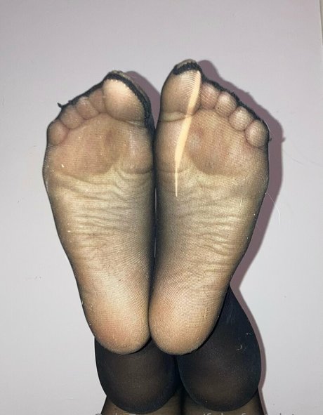 Fairyfeetsisters photo 1