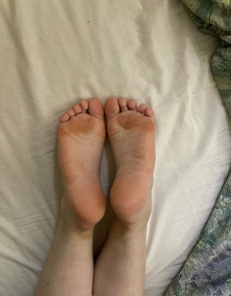 Fairyfeetsisters photo 20