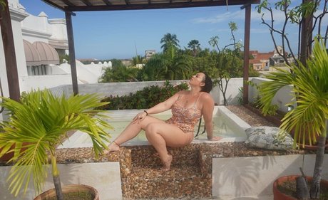 Fansofmandimay photo 30