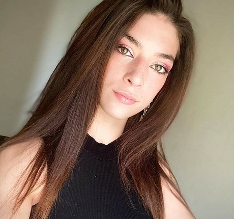 Fantasy Layla photo 23