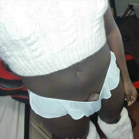 Fatalefemboy photo 3