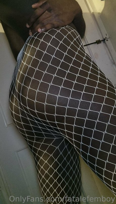 Fatalefemboy photo 43