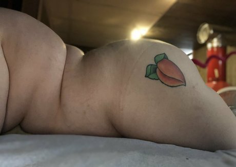 Fatjuicypeach photo 51