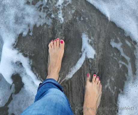 Favorablefeet11 photo 16