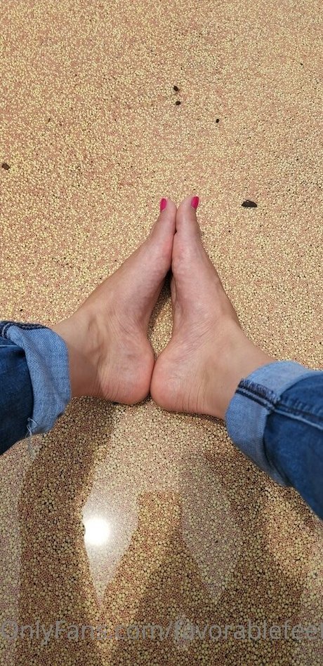 Favorablefeet11 photo 19