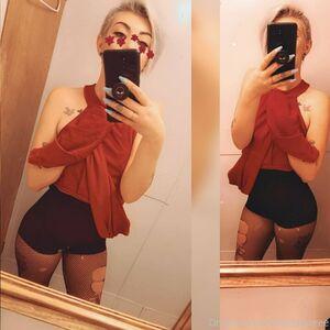 fcassibreee photo 34