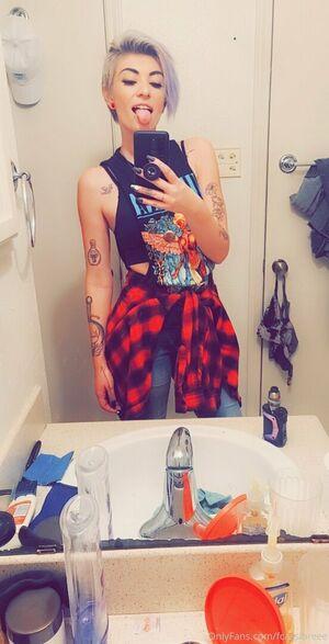 fcassibreee photo 49