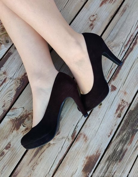Feet-amana photo 33