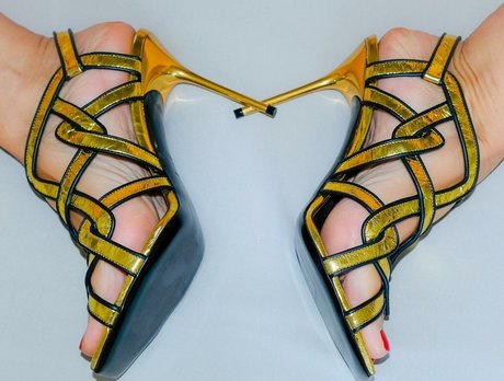 Feetandmore66 photo 15