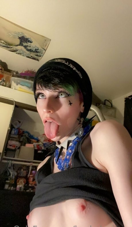 Feetiecutieee photo 15