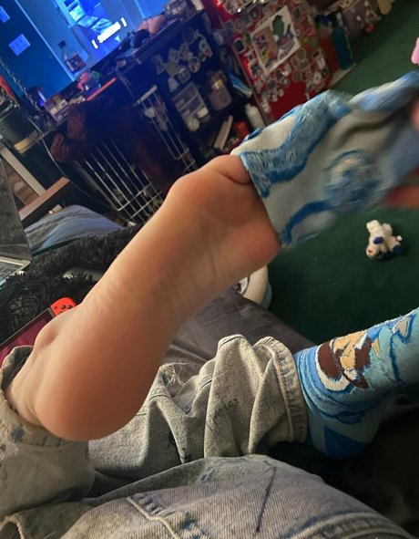 Feetiecutieee photo 18