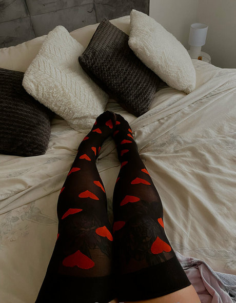 Feetloretta photo 21